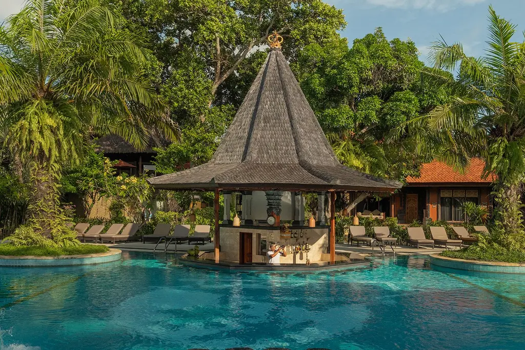 Bali Tropic Resort & Spa image 2