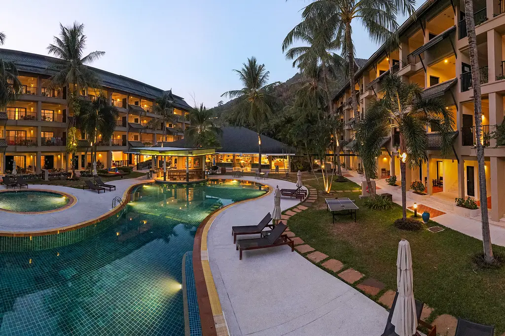Radisson Resort & Suites Phuket image 7