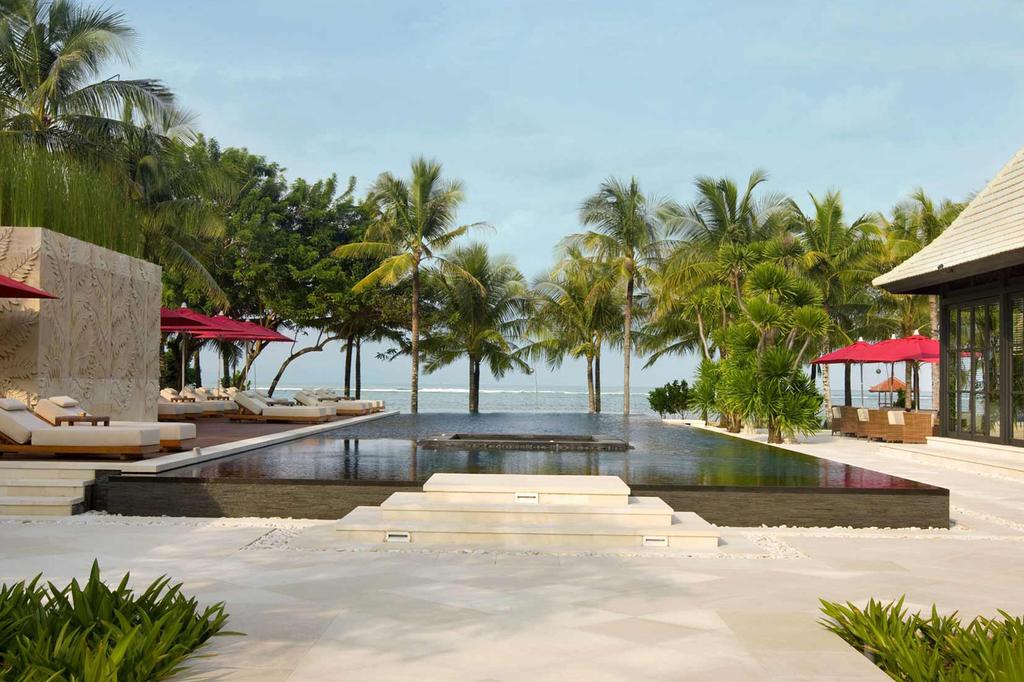 The Royal Santrian Luxury Beach Villas image 1