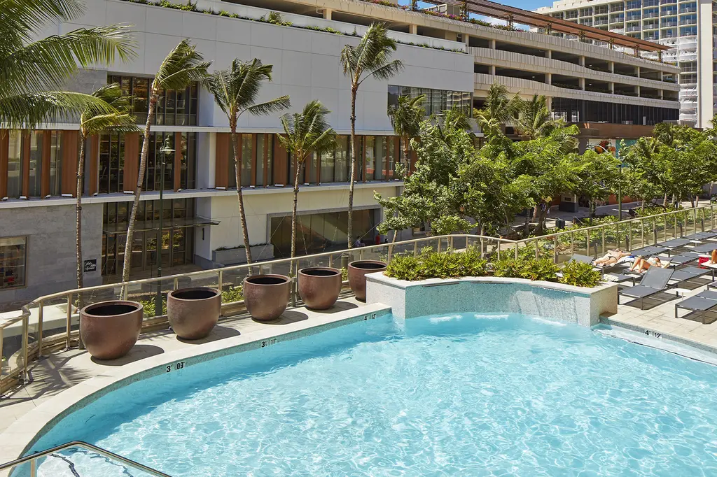 Hilton Garden Inn Waikiki Beach image 6