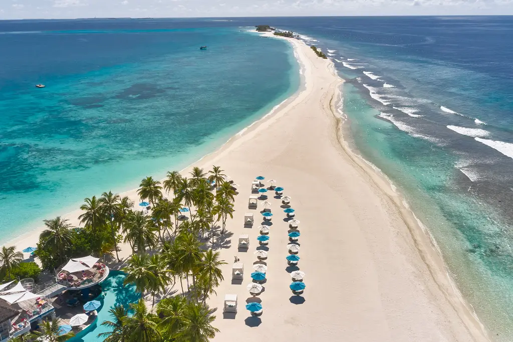 Finolhu, a Seaside Collection Resort image 2