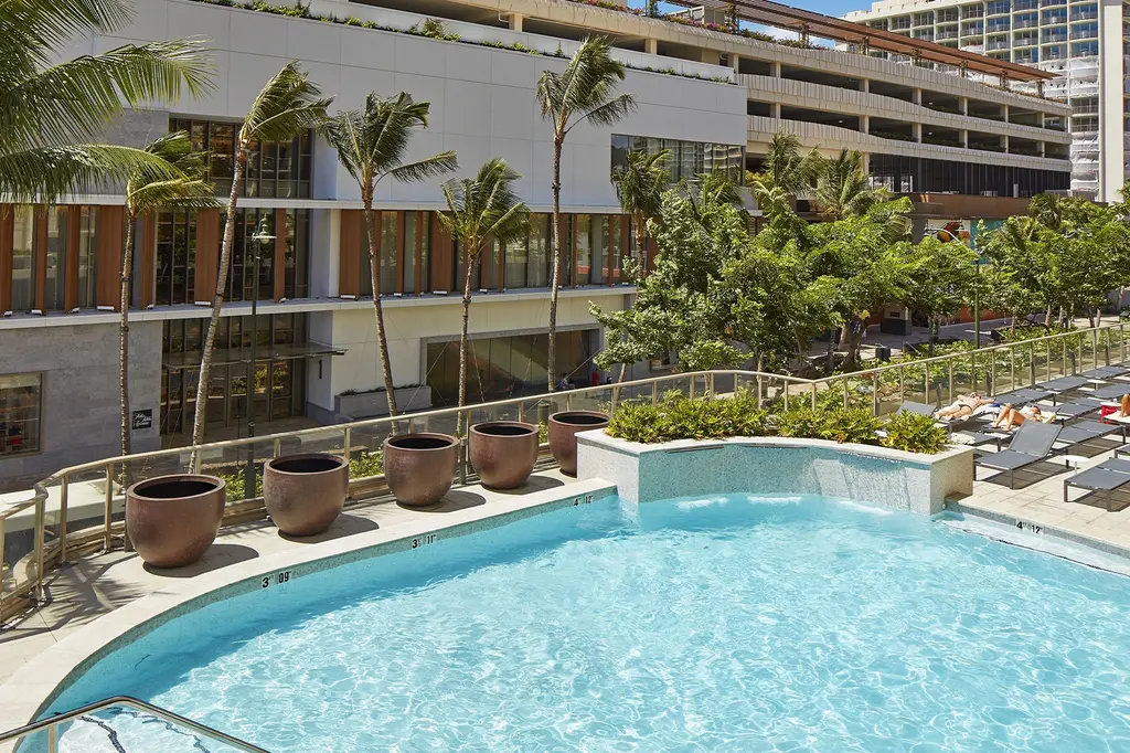 Hilton Garden Inn Waikiki Beach image 6