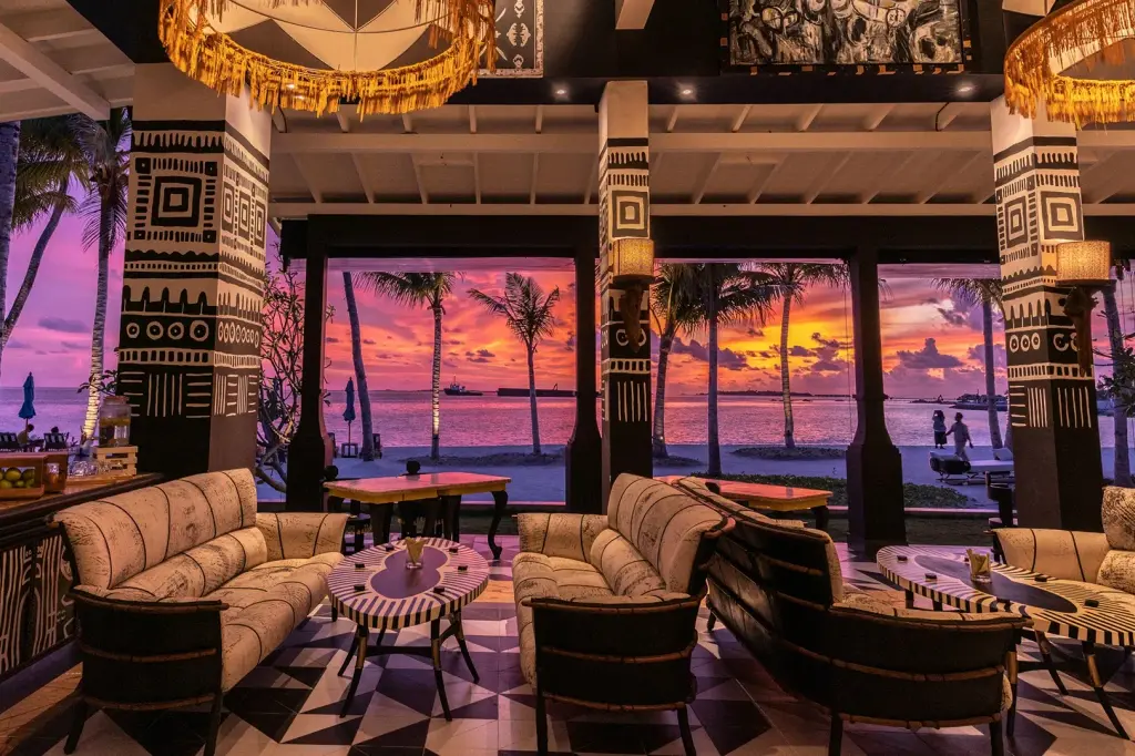 SAii Lagoon Maldives, Curio Collection by Hilton  image 5