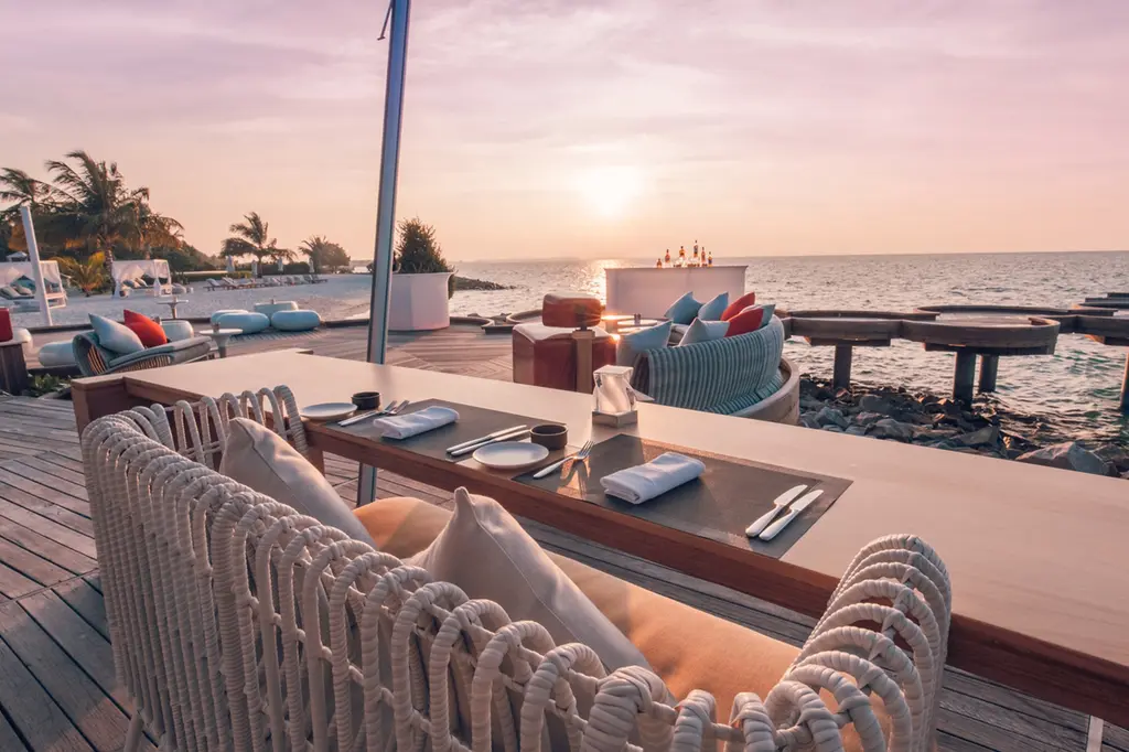 LUX* South Ari Atoll image 4