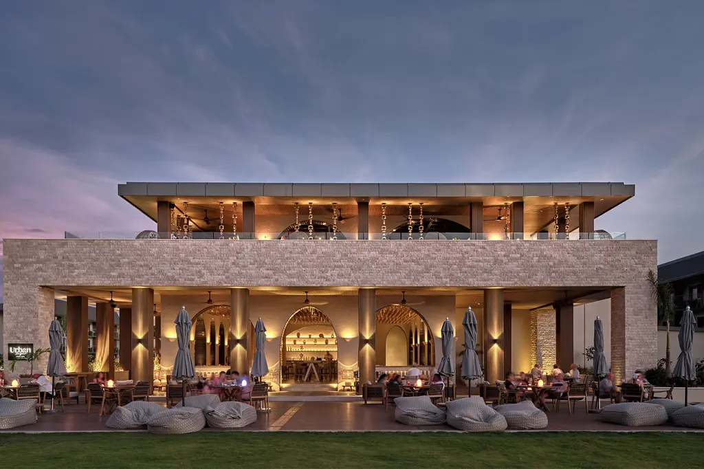 Crowne Plaza Fiji Nadi Bay Resort & Spa, an IHG Hotel image 6