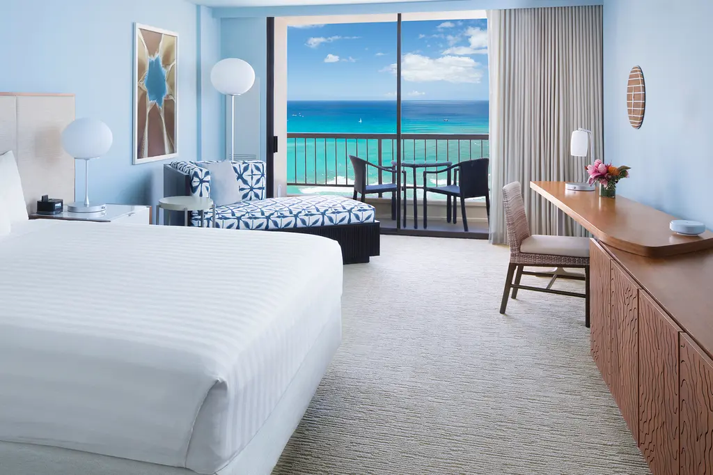 Hyatt Regency Waikiki Beach Resort & Spa image 3