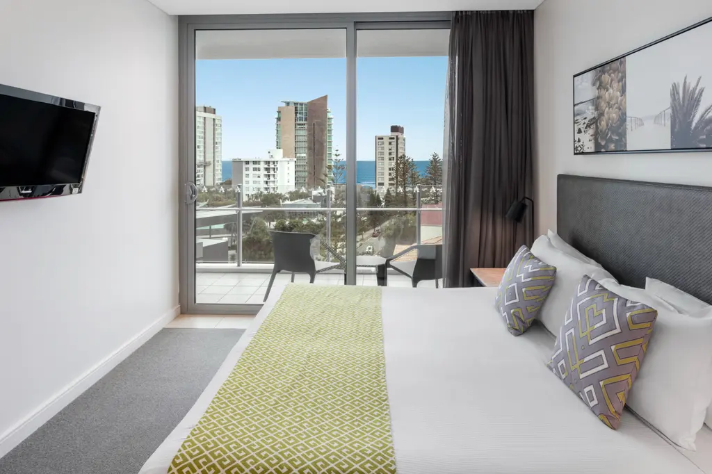 Wyndham Surfers Paradise image 3