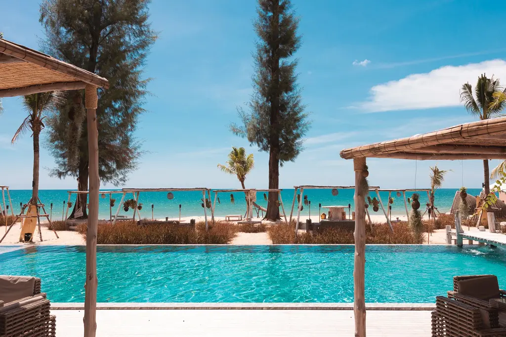 Twinpalms Surin Beach Phuket image 7