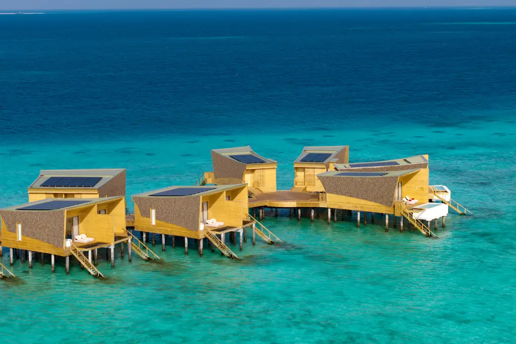 Centara Mirage Lagoon Maldives image 9