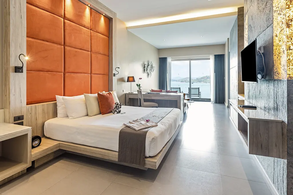 Cape Sienna Phuket Gourmet Hotel & Villas image 11