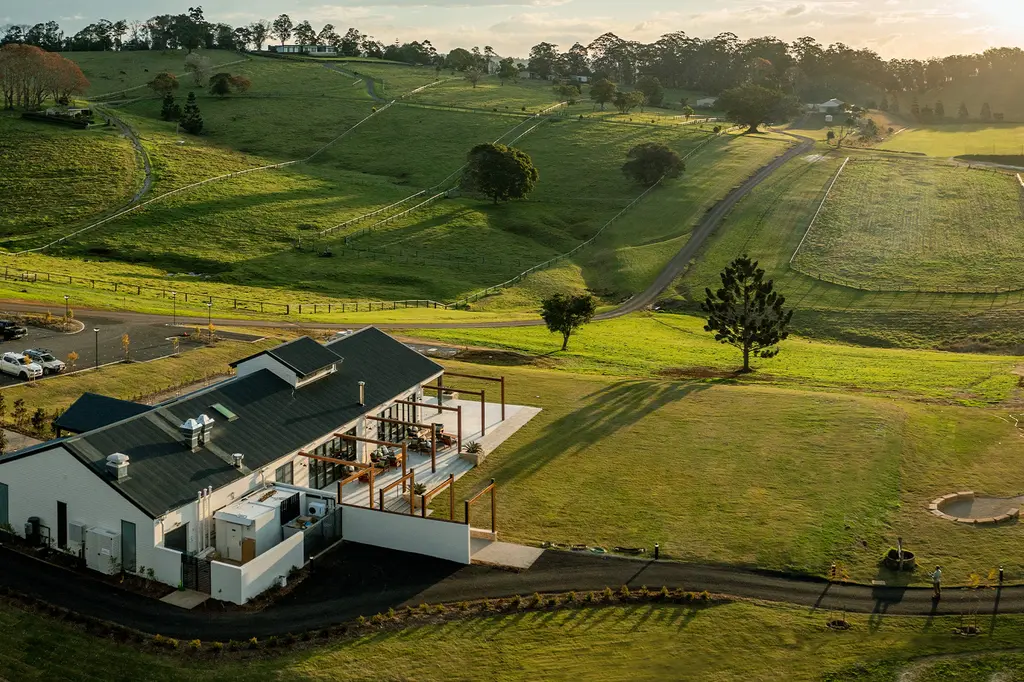 Beechmont Estate image 1
