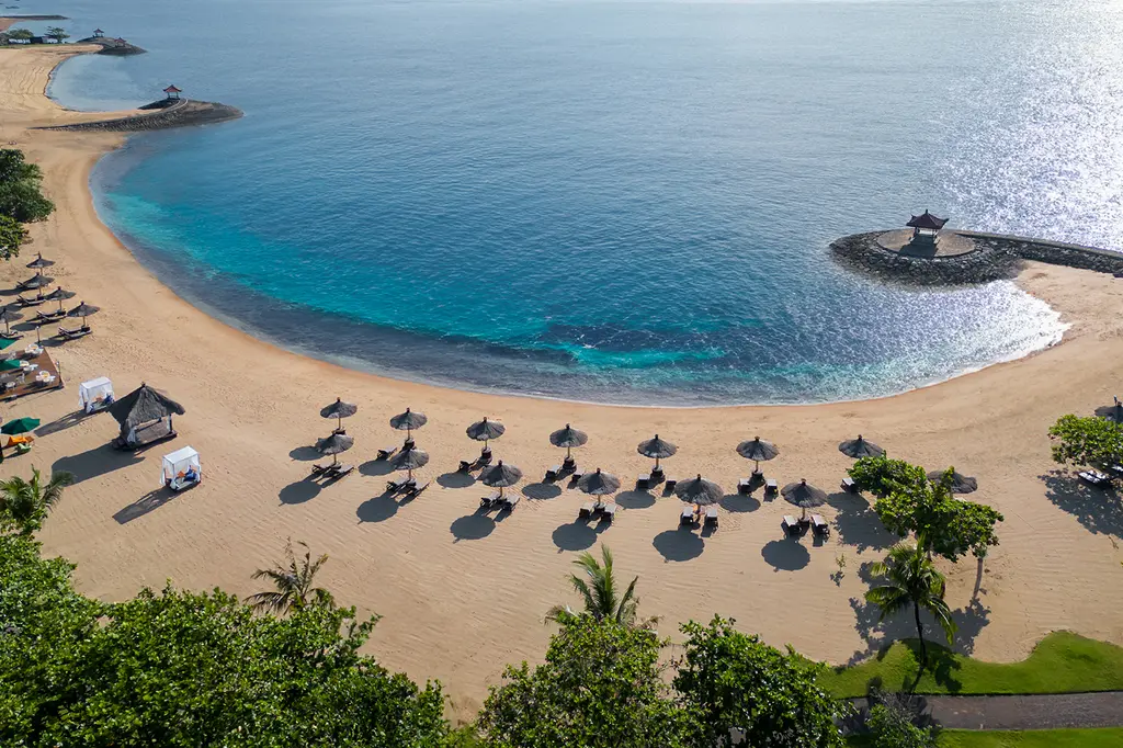 Bali Tropic Resort & Spa image 10