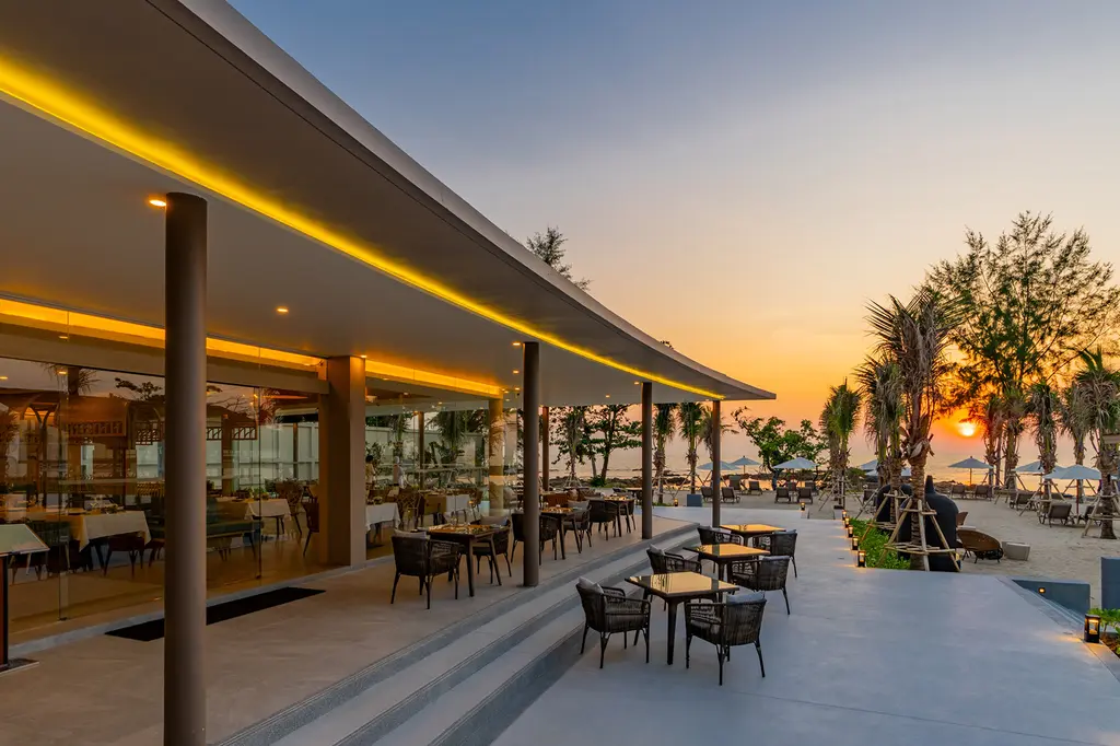 The Little Shore Khao Lak by Katathani image 5