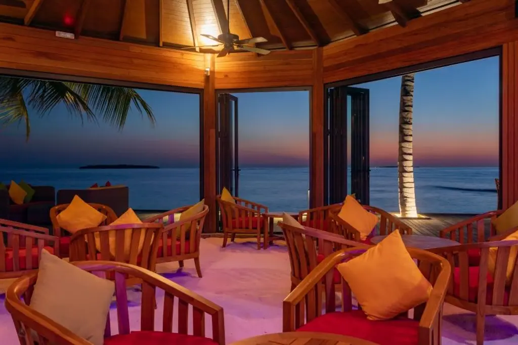Dhigufaru Island Resort image 17