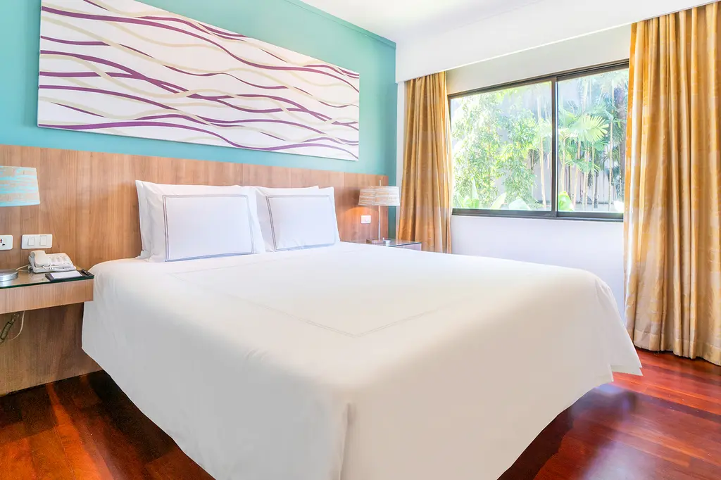 Radisson Resort & Suites Phuket image 3