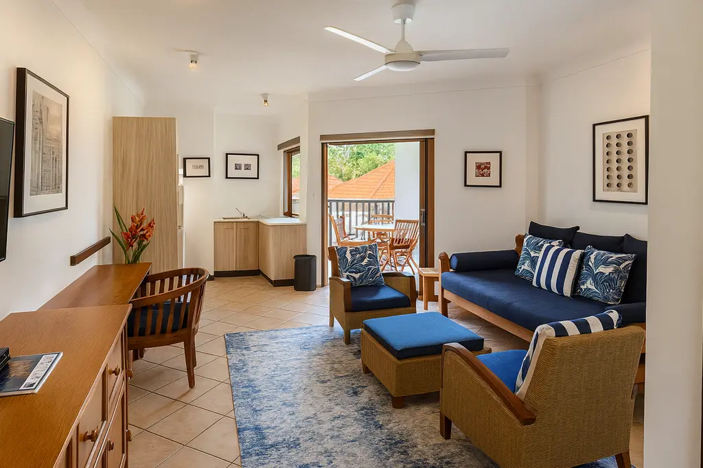 Hibiscus Resort & Spa image 9