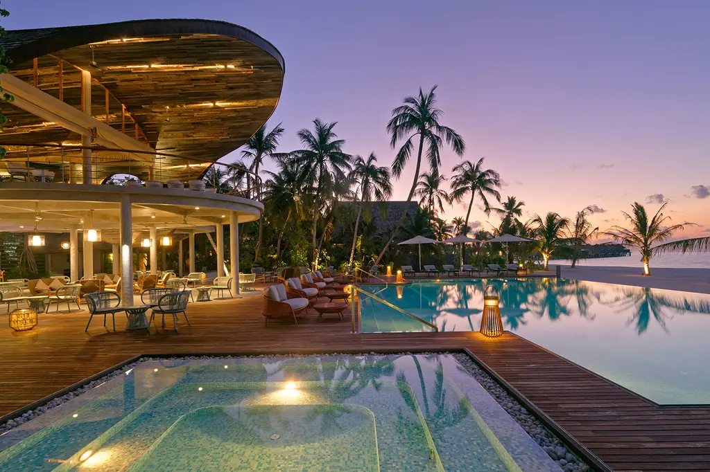 OUTRIGGER Maldives Maafushivaru Resort image 5