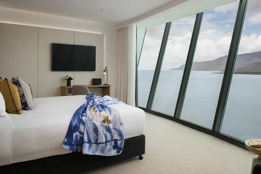 Crystalbrook Riley image 3